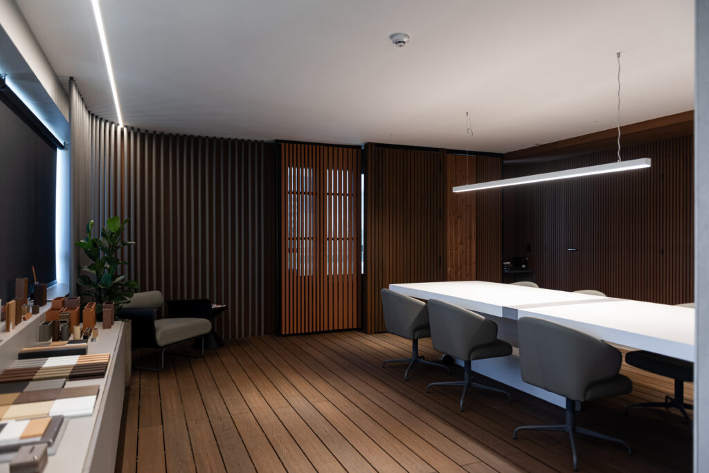 Arkos by Screeny Decor